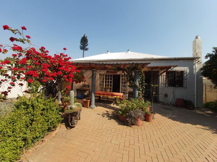 Property #2392189, House Sold in Riviera