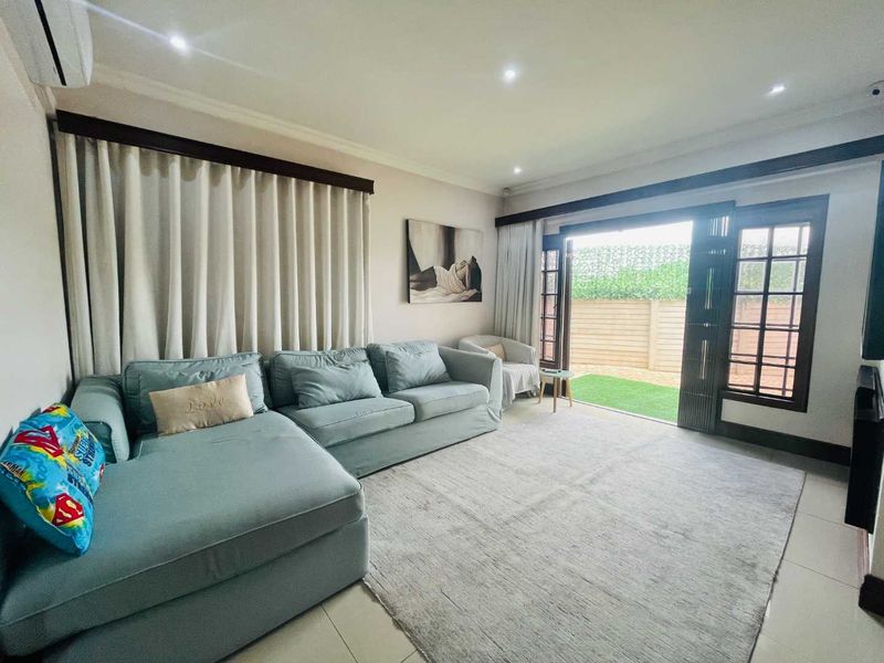 Hendra - Corner Unit Gem! Modern 3-Bed Simplex with Great Flow & Outdoor Living - Photo 6