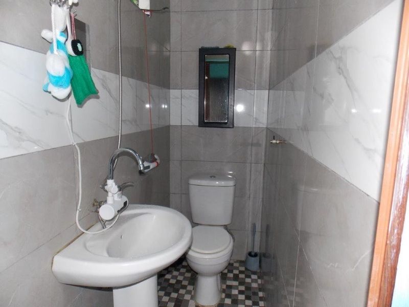Cozy 2-Bed Home in Westcliff – Your Perfect Starter! - Photo 5
