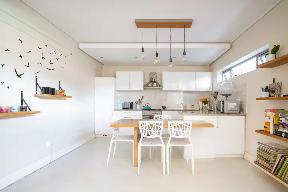 2 Bedroom Gem With Exclusive Garden - Photo 5