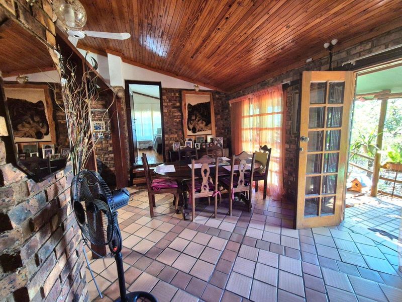 Bushveld Bliss - Spacious 3-Bed House with Modern Comfort - Photo 6