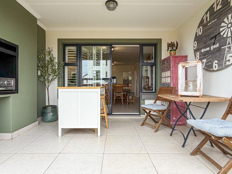 This home is ideal for young families, first time buyers, or anyone looking for a modern, move in ready property in one of Centurion most desirable estates. - Photo 9