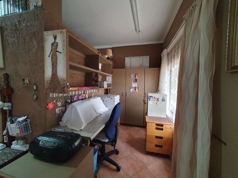 PRICE REDUCED TO N$ 2,050,000-00 FOR A QUICK SALE... - Photo 6
