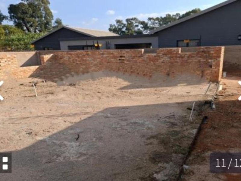 Customize your partially built 2 bedroom, 1 bathroom, open plan kitchen and dining, 1 garage and 1 carpot. - Photo 9