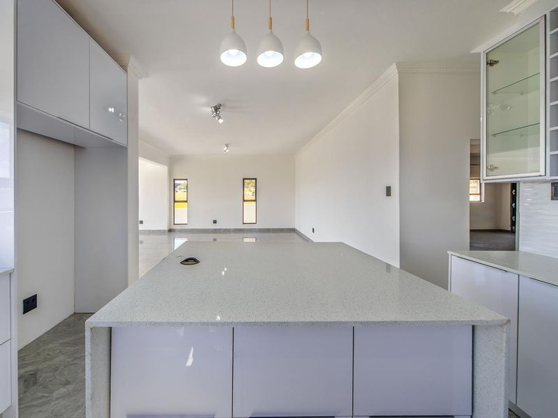 Brand New Contemporary Family Home in Helderfontein Estate - Photo 8