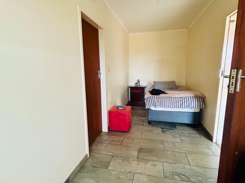 4 bedroom house for sale in Vryheid - Photo 10