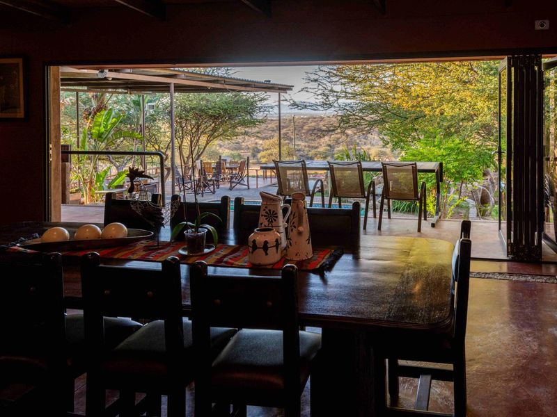 FOR SALE- BEAUTIFUL SMALL HOLDING IN BRAKWATER, WINDHOEK, NAMIBIA.(HAS GREAT POTENTIAL TO APPLY FOR B&B AND DAY TO DAY ACCOMMODATION) - Photo 6