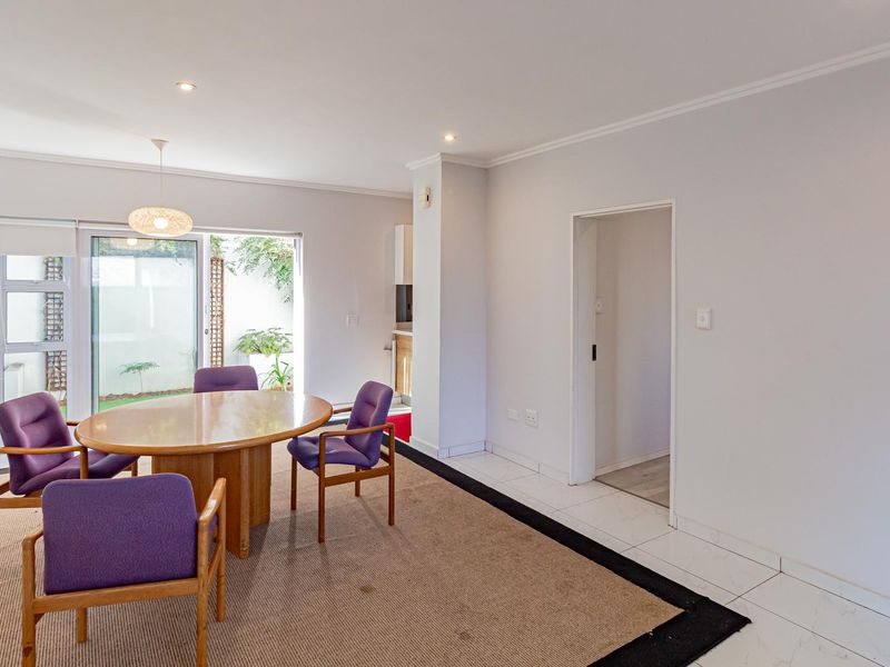 1 Bedroom Apartment for sale in Bryanston - Photo 6