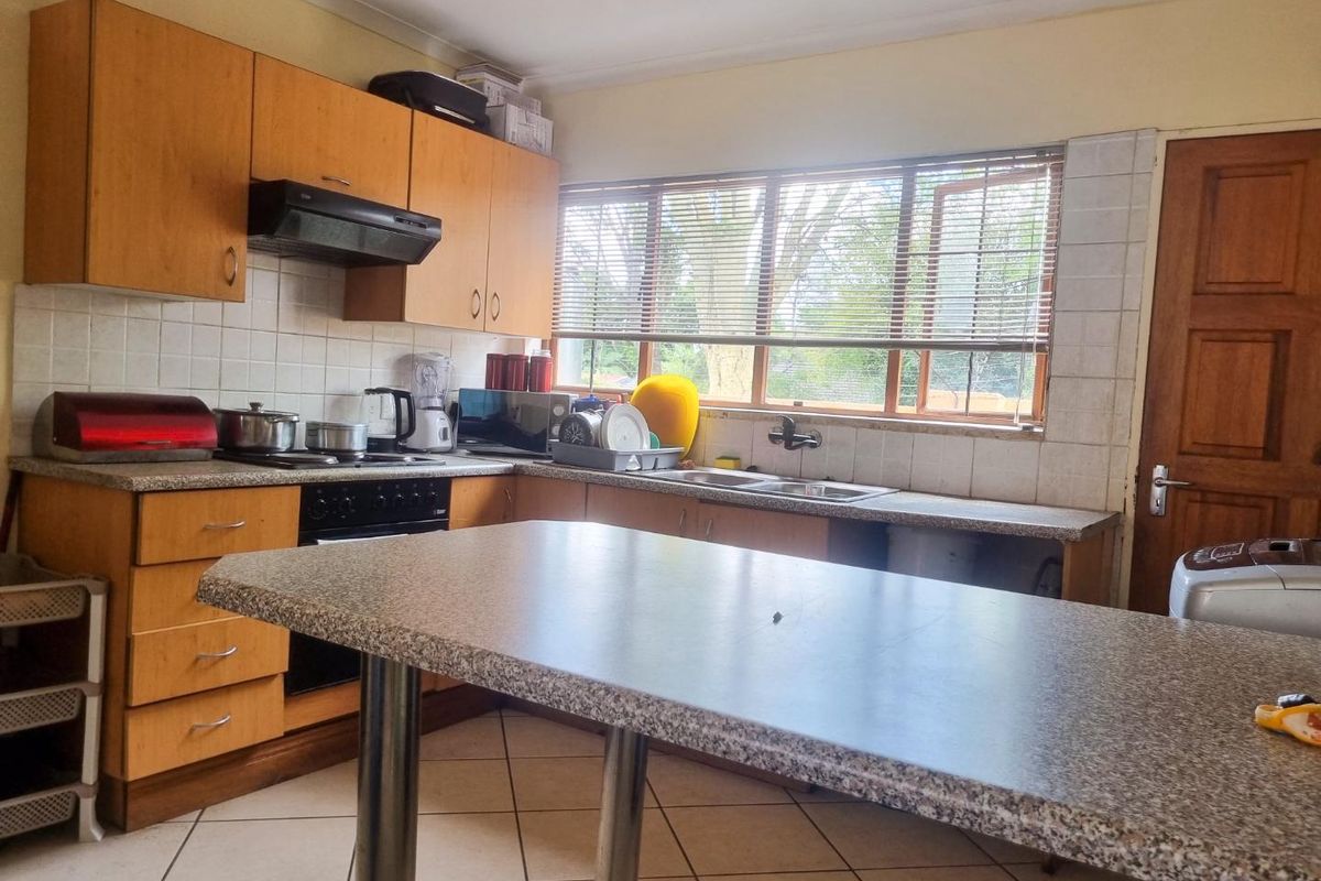 Lock Up and Go Family Apartment - Photo 4