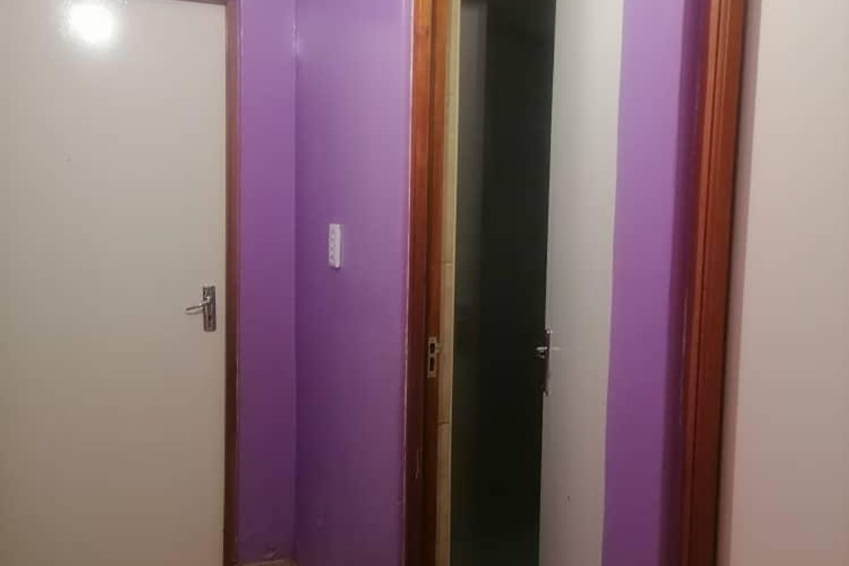 FREESTANDING 3-BEDROOM HOME | TENANT IN PLACE | STRONG VALUE - Photo 4