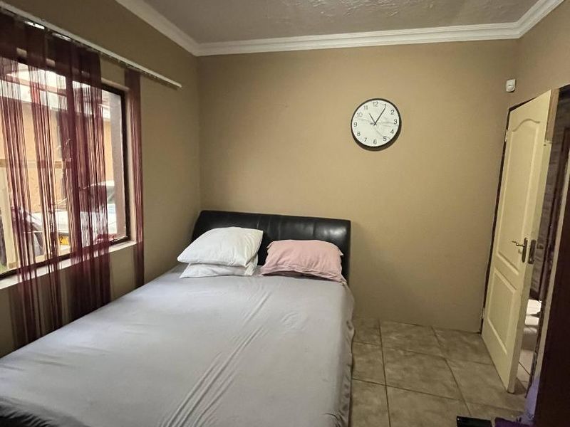 🏡✨ STUNNING FAMILY HOME FOR SALE IN CIMBEBASIA - Photo 8