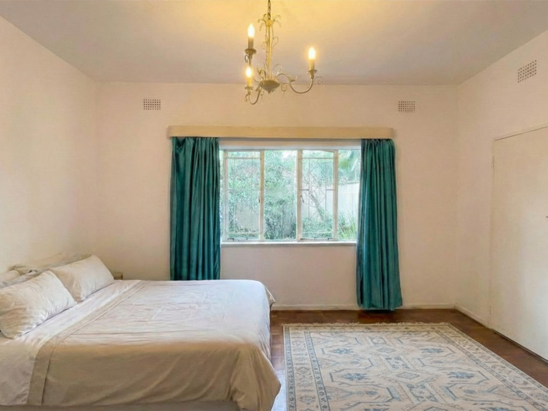 Charming Ground Floor Apartment in Melrose Gardens - Photo 7
