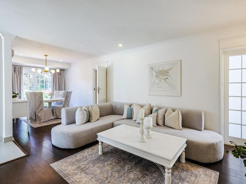Stylish Furnished 3-Bedroom Home with a 2 bedroom Apartment with Pool & Solar Power - Photo 9