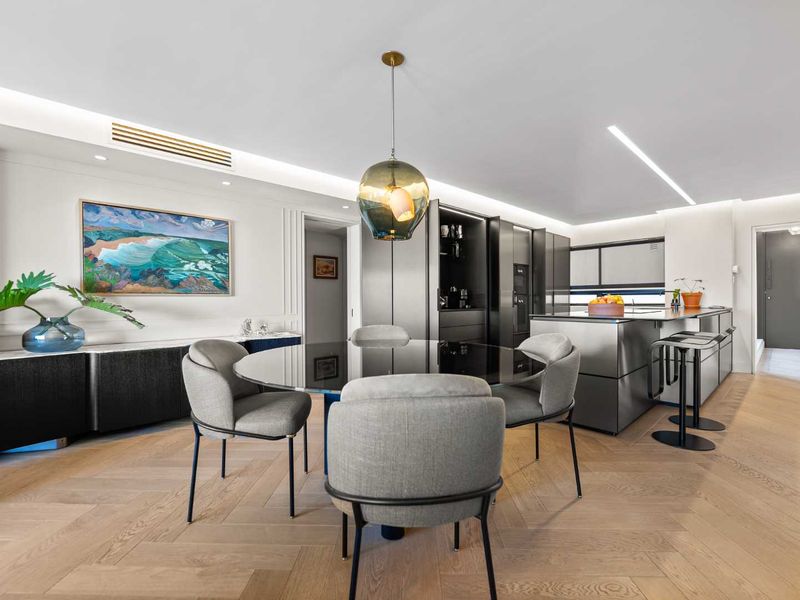 Prime Position with Postcard Perfect Sea and Promenade Views - Photo 9