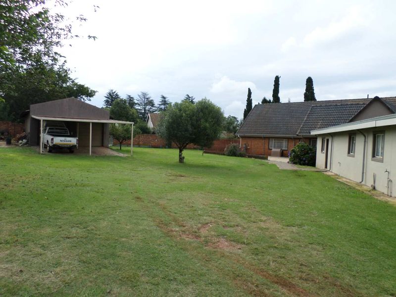 Excellent investment opportunity (small Holding) - Photo 8