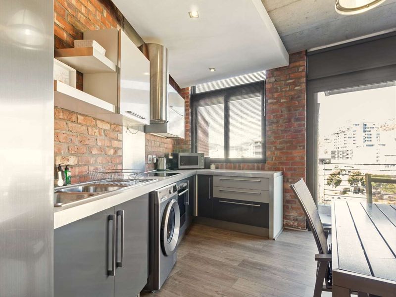 Industrial Slick Pad with views - Photo 9