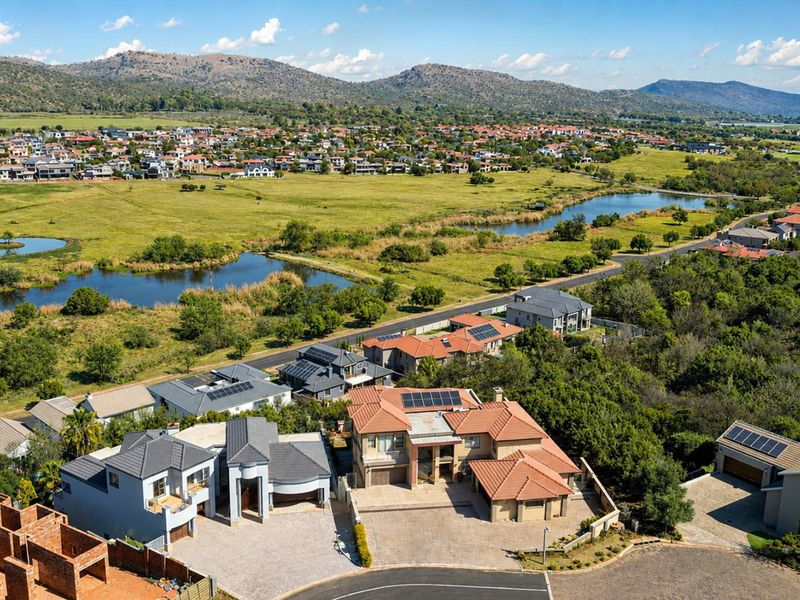 Sophisticated 5-Bedroom Residence with Spectacular Views – Xanadu Nature Estate - Photo 4