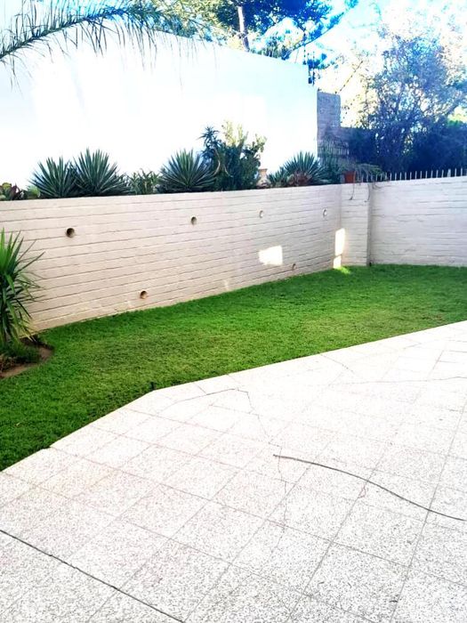Property #2343070, Townhouse Pending Sale in Klein Windhoek