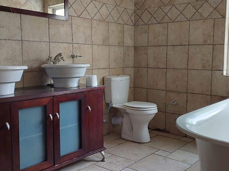 Townhouse for Sale in Eros Park - Photo 7