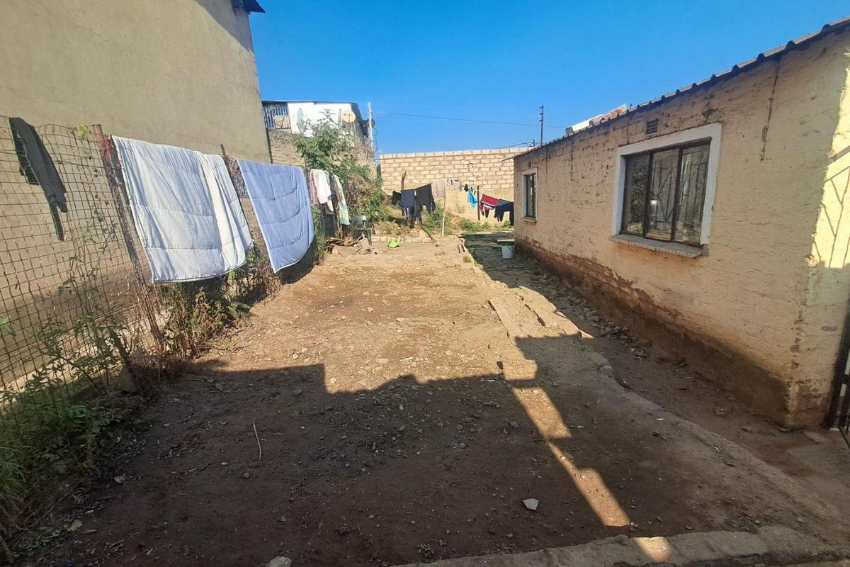 2 Bedroom House In Mamelodi Ext 22 - Photo 5