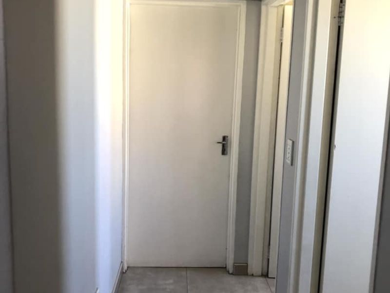 2 Bedroom Townhouse For Sale in Rocky Crest - Photo 6