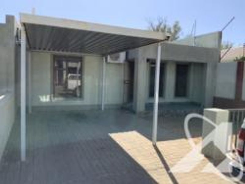 Two Bedroom Townhouse For Sale In Okahandja - Photo 2