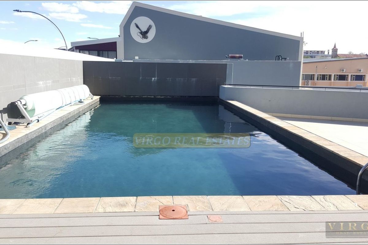 Apartment up For Rent - Photo 2