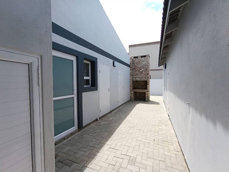 **Brand New Home for Sale in Waterfront, Swakopmund, Namibia 🏡** - Photo 9