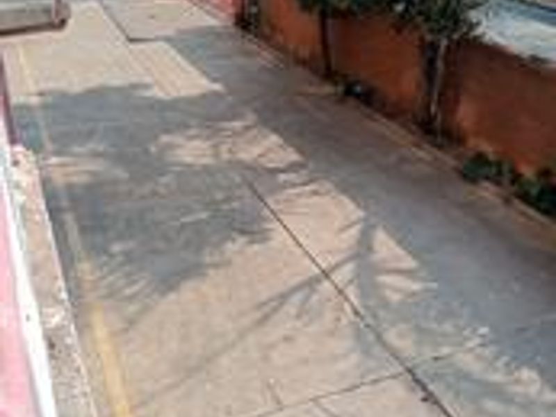 3 bedroom apartment in heart of this dinweedie - Photo 5