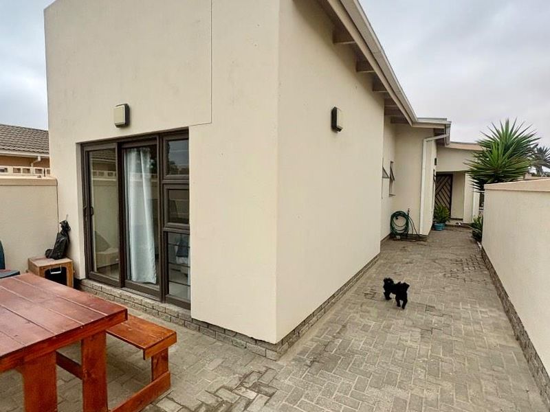 Furnished one Bedrooms Townhouse To Rent in Meersig - Photo 10