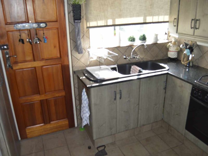 A HIDDEN GEM IN SHANGRILA - Photo 6