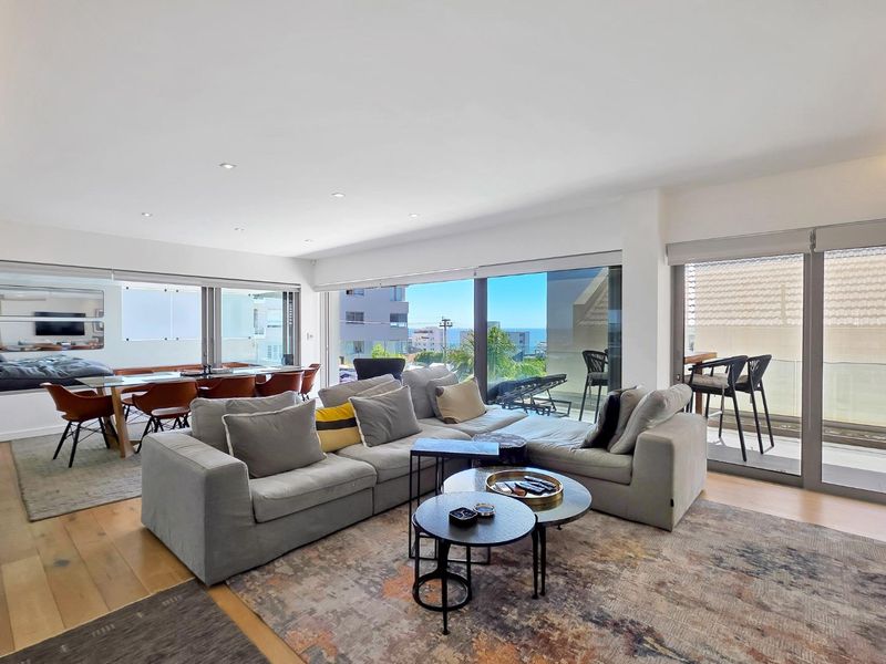 Spacious Bantry Bay Apartment with Sea Views - Photo 8