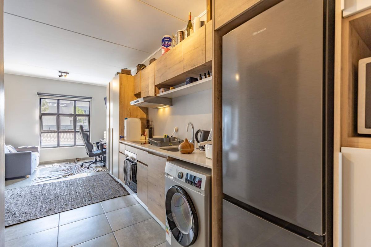 Contemporary Studio Apartment in Sought-After Menlo Park - Photo 2