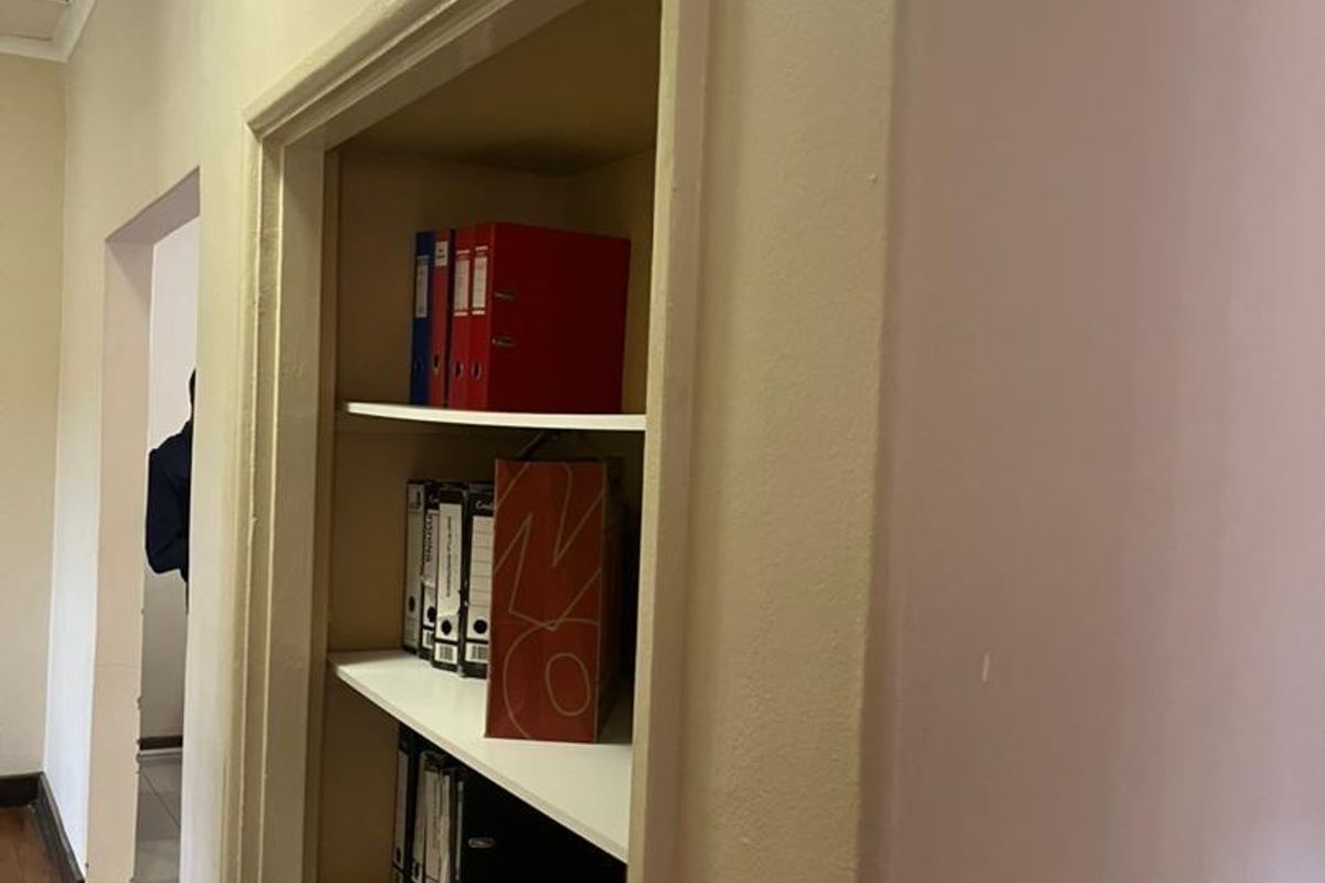 Office For Rent Windhoek West - Photo 5