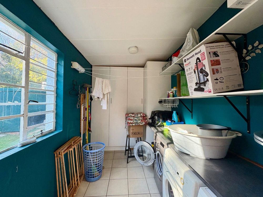 Separate laundry room.