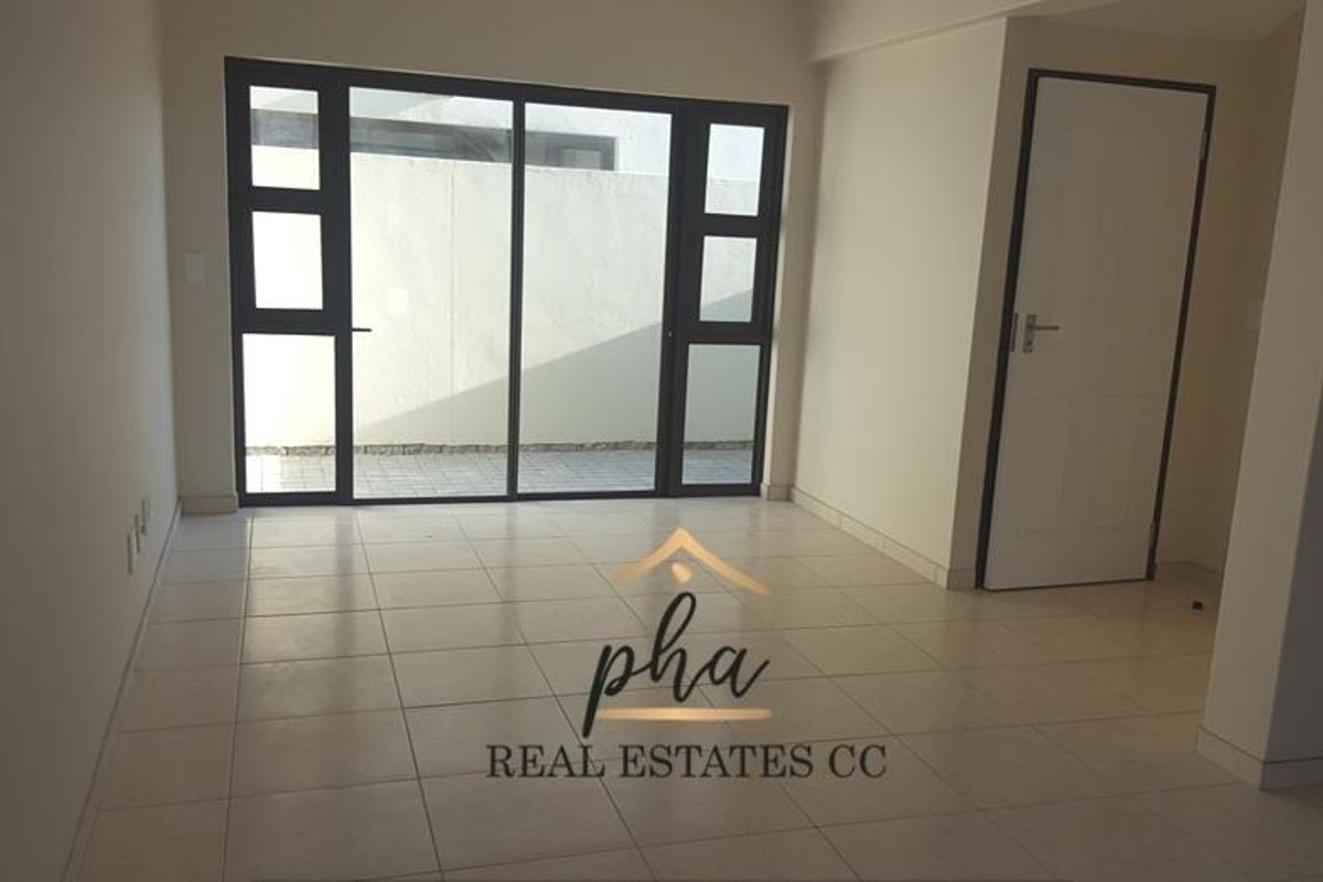 2 Bedroom Townnhouse in secure complex for sale in Walvis Bay for N$1 350 000.00 - Photo 5