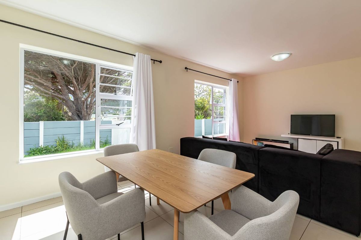 4-Bedroom Maisonette for Sale in the Heart of Sun Valley - Photo 4