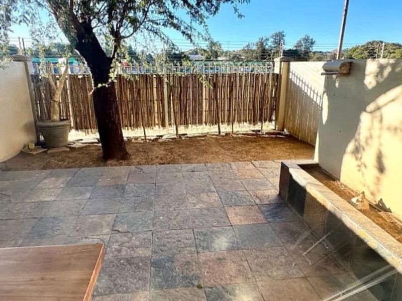 Hochland Park- For Sale- N$3 250 000 - Photo 10