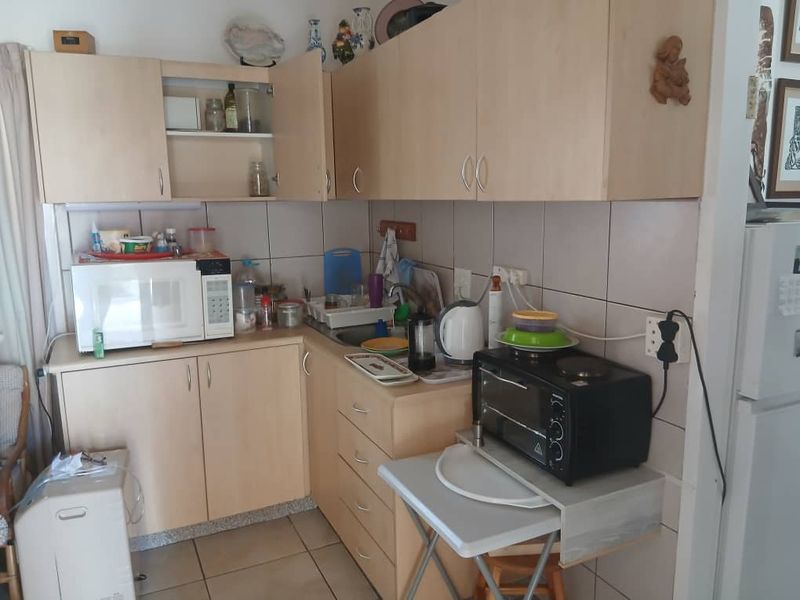 Retirement Village Living - Photo 7
