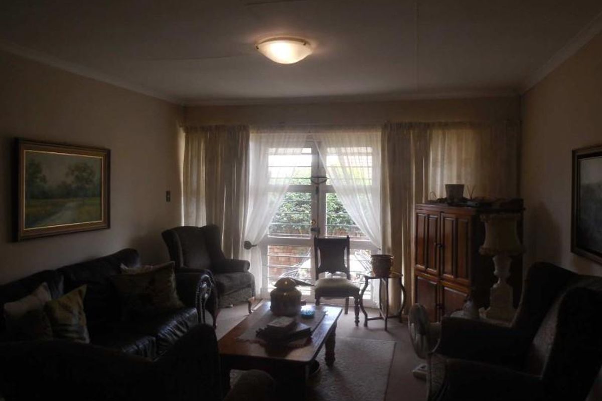 3 bedroom townhouse - Photo 4