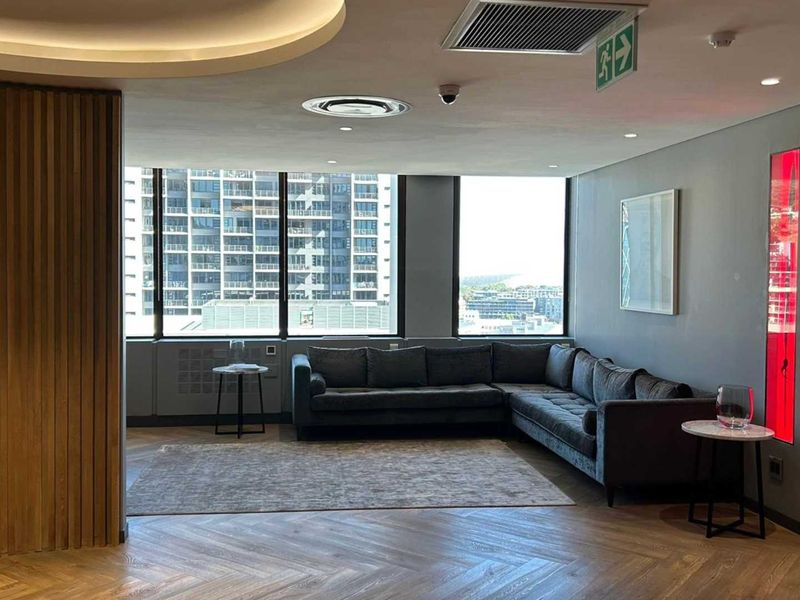 Beautifully Fitted out Semi-Furnished office 16th floor - Photo 6