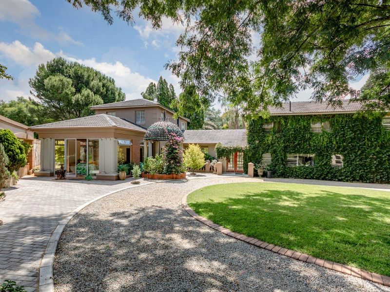 EXCLUSIVE PROPERTY FOR SALE IN BENONI SMALL FARMS - Photo 2