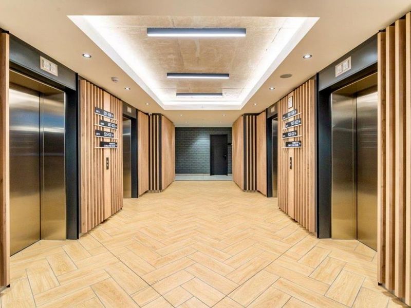 Spacious one bedroom at Station House - Photo 4