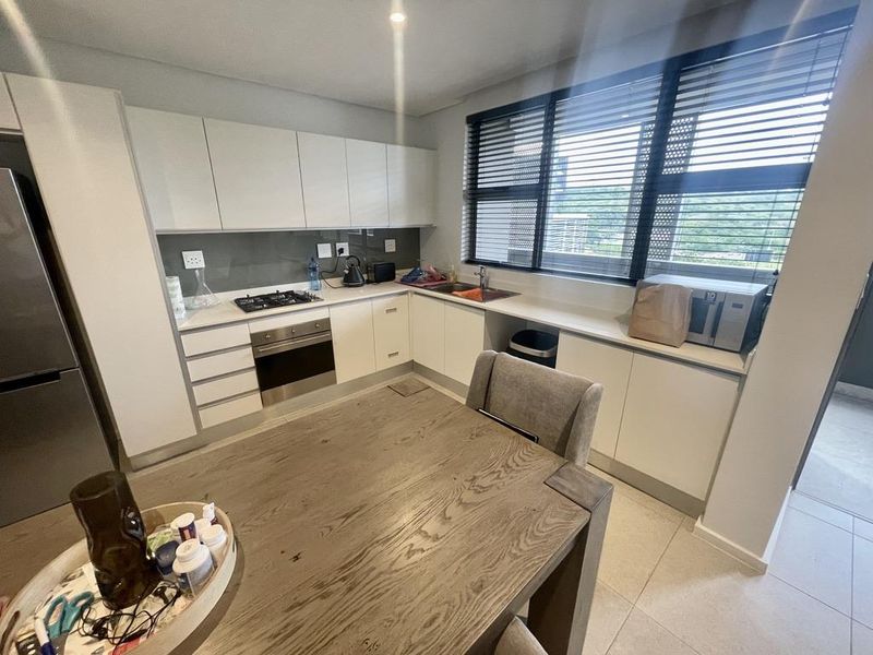 Hendra - Fully Furnished Luxury 2-Bedroom Apartment in Sibaya Precinct To Rent - Photo 6