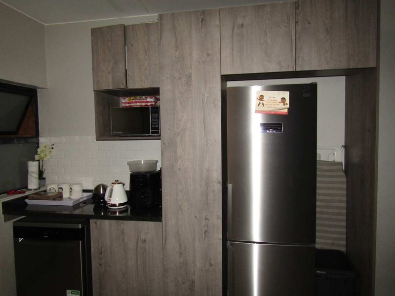 Lifestyle Living in Very Secure Complex - Photo 4