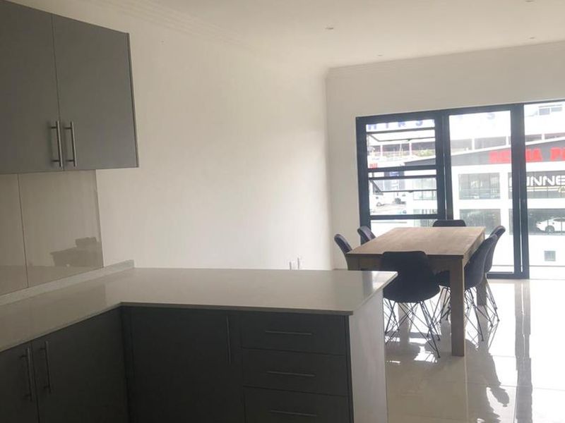 2 Bedroom Apartment to Let in Ballito Central - Photo 7