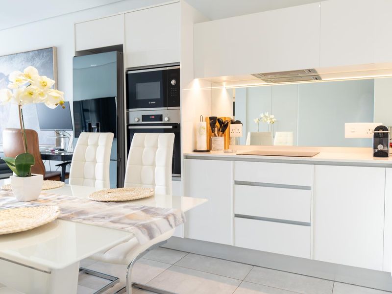 Stylish First-Floor Apartment in Haymarket | Eye of Africa Estate - Photo 5