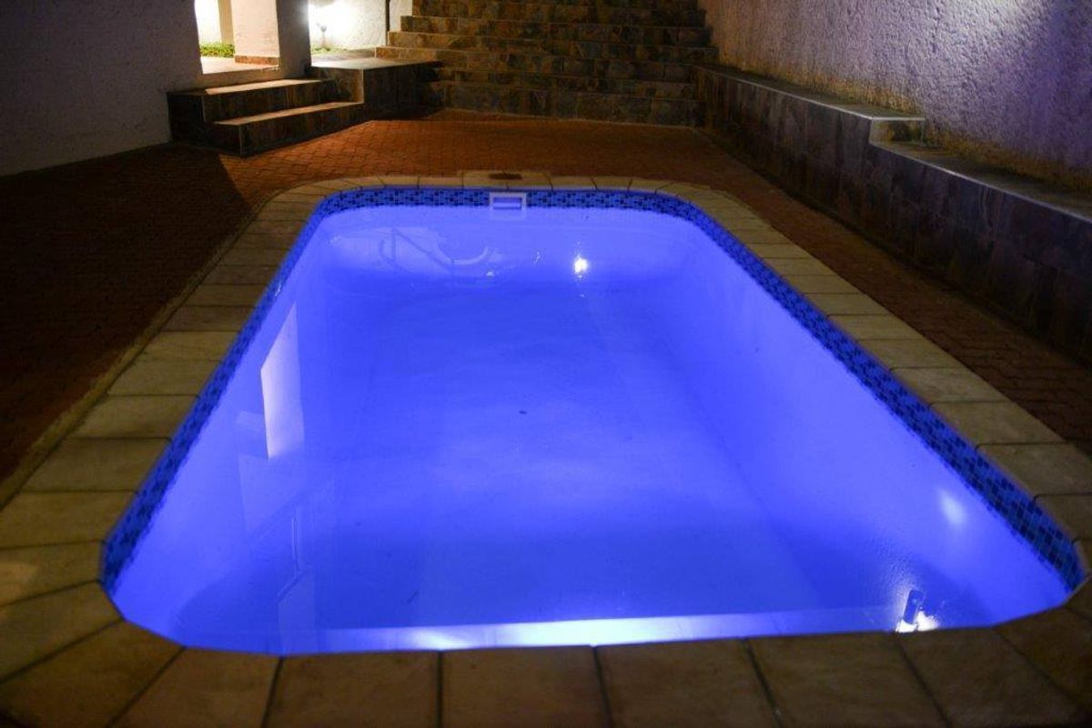 For Sale  Hochlandpark - Neat Guesthouse - Photo 2