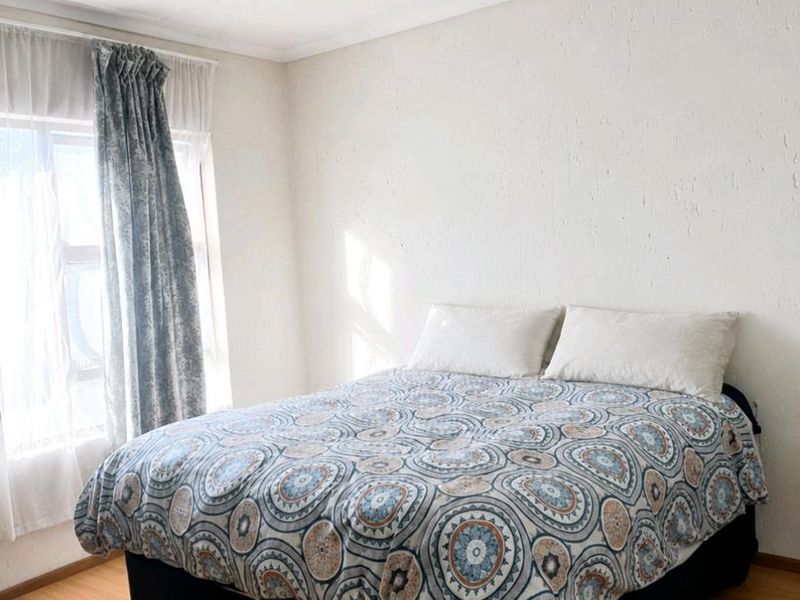 Neat Apartment - Photo 7