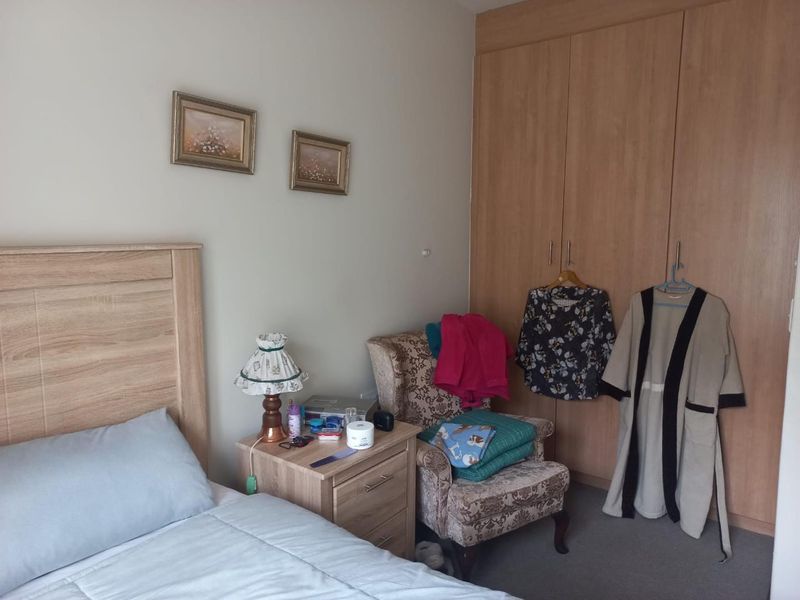 1 BEDROOMED RETIREMENT UNIT FOR SALE IN BRENTWOOD PARK - Photo 10